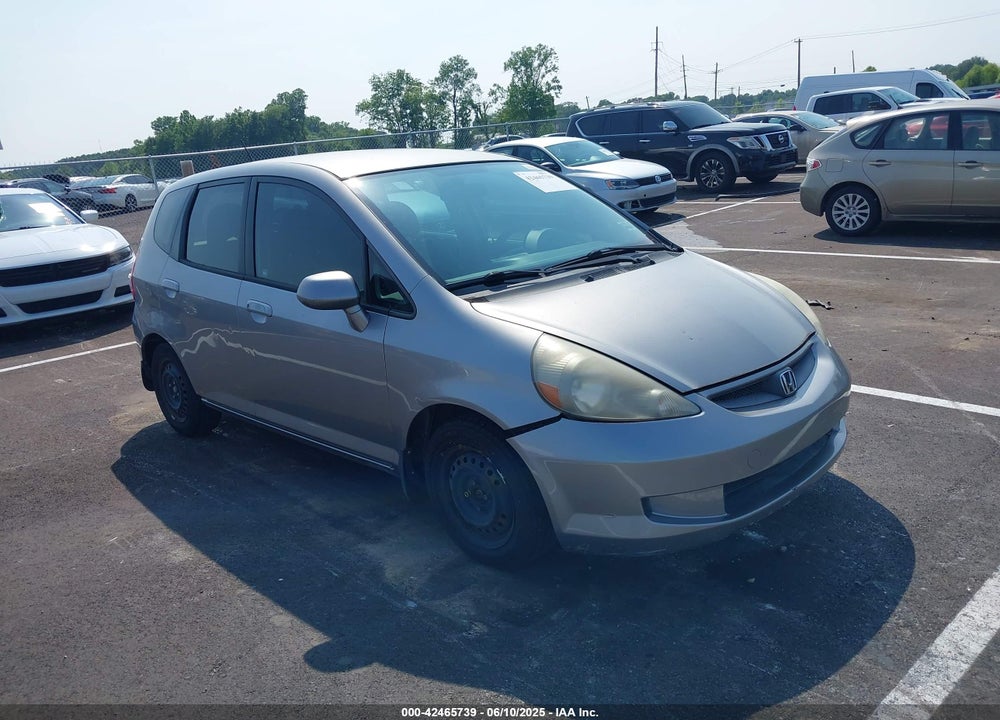 2008 HONDA FIT VIN: JHMGD38418S029890
