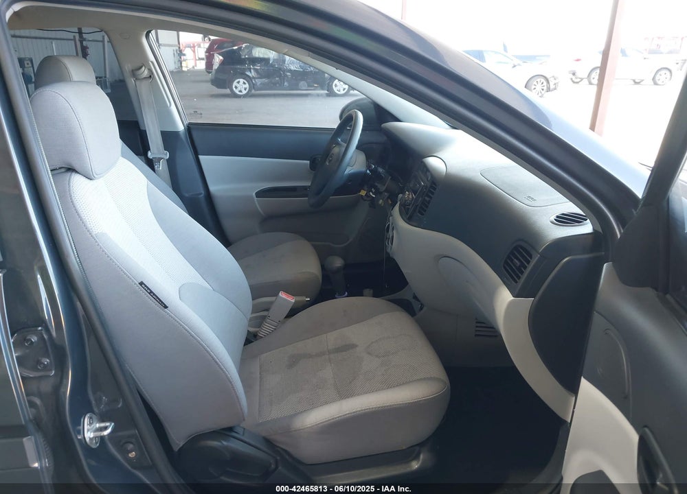 2009 HYUNDAI ACCENT VIN: KMHCN46C39U325766