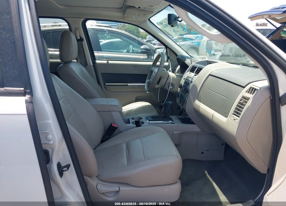 2010 FORD ESCAPE XLT VIN: 1FMCU0DG5AKC89208