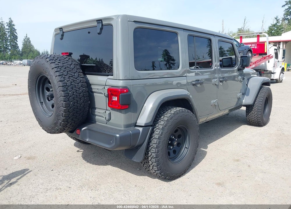 2019 JEEP WRANGLER UNLIMITED SAHARA VIN: 1C4HJXEG6KW644553