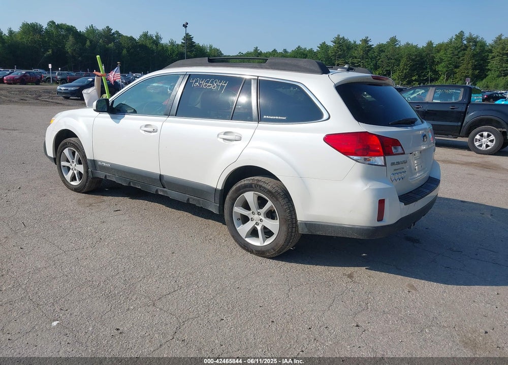 2014 SUBARU OUTBACK VIN: 4S4BRCDC2E3315520