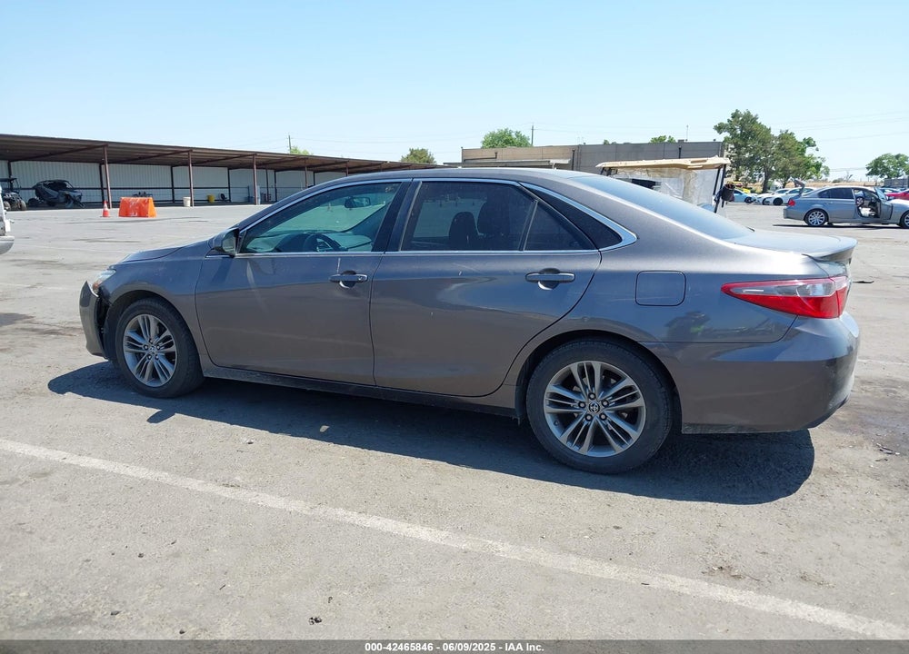 2016 TOYOTA CAMRY SE VIN: 4T1BF1FK7GU142494