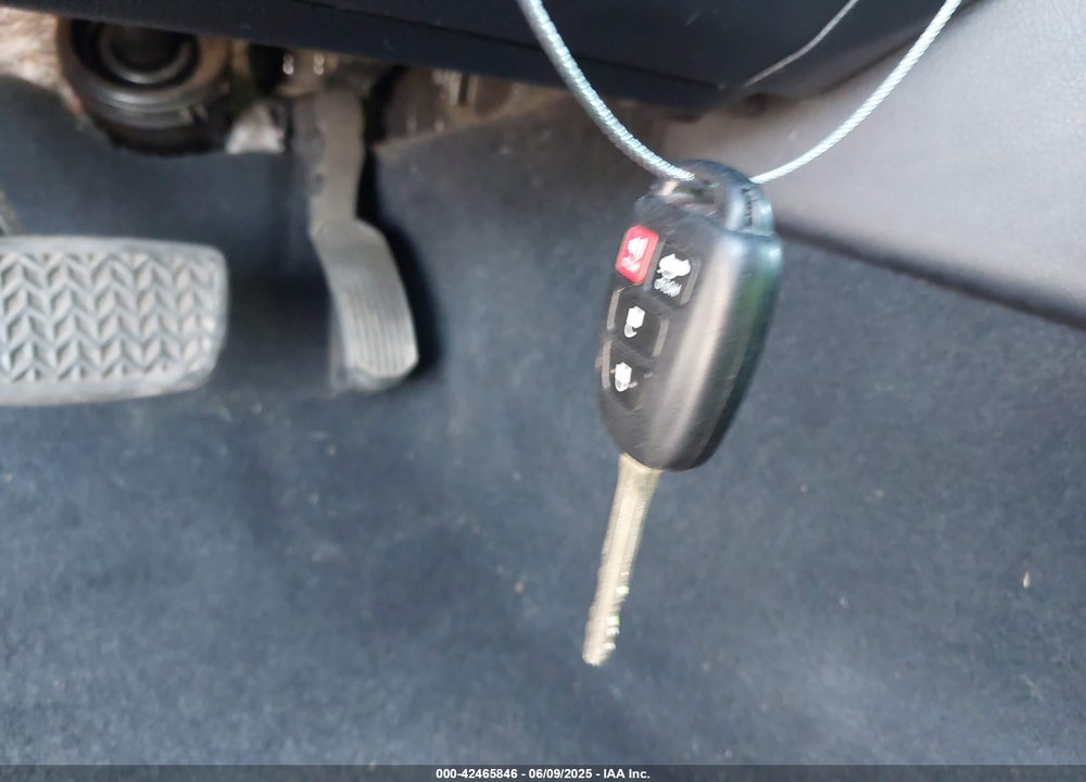 2016 TOYOTA CAMRY SE VIN: 4T1BF1FK7GU142494