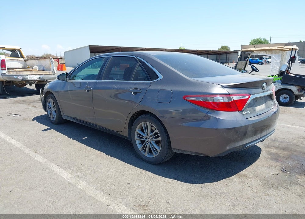 2016 TOYOTA CAMRY SE VIN: 4T1BF1FK7GU142494