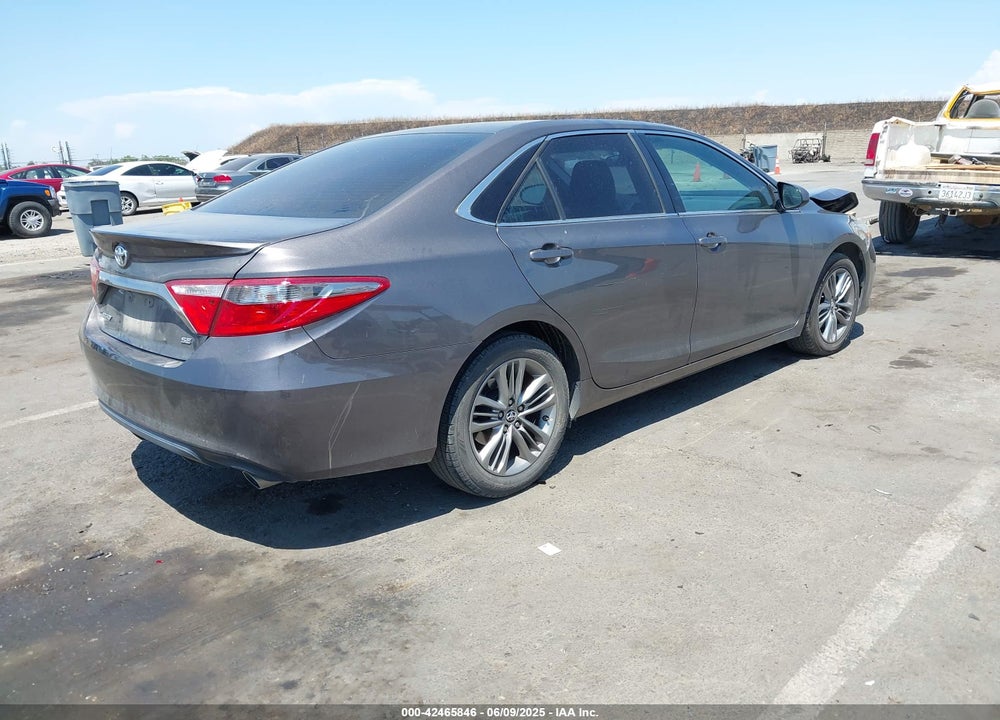 2016 TOYOTA CAMRY SE VIN: 4T1BF1FK7GU142494