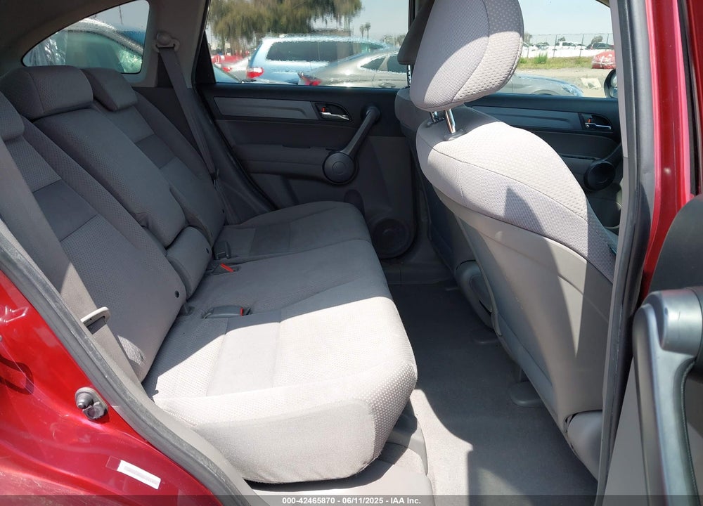 2008 HONDA CR-V LX VIN: JHLRE38388C004450