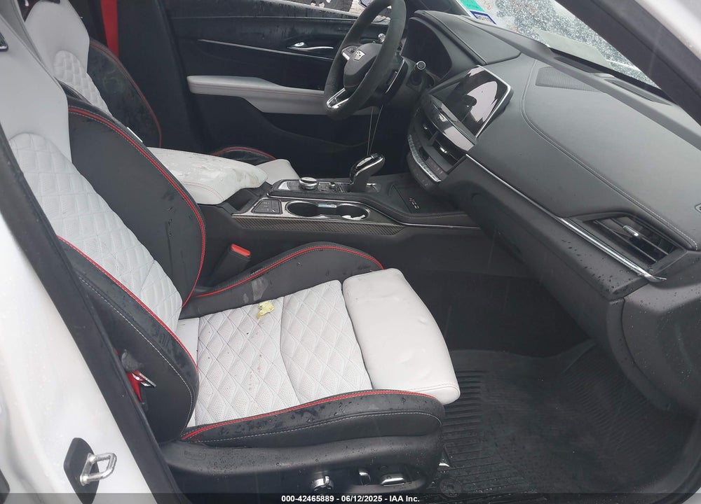 2024 CADILLAC CT4 VIN: 1G6D75RPXR0410024