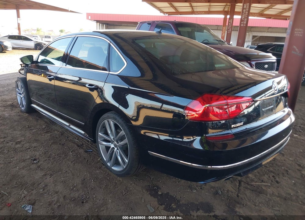 2016 VOLKSWAGEN PASSAT VIN: 1VWAT7A36GC069715