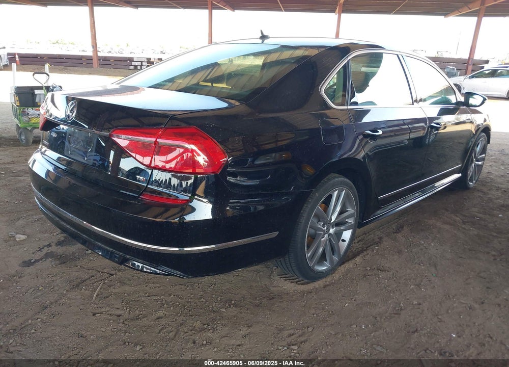 2016 VOLKSWAGEN PASSAT VIN: 1VWAT7A36GC069715