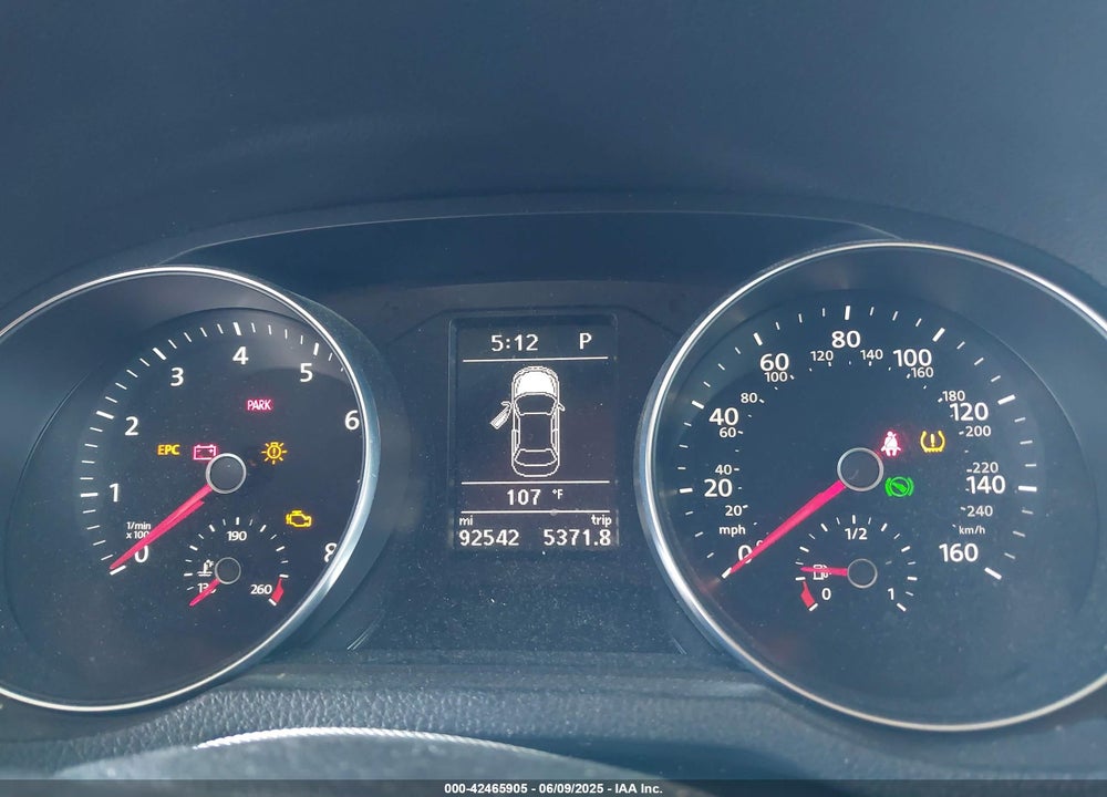 2016 VOLKSWAGEN PASSAT VIN: 1VWAT7A36GC069715