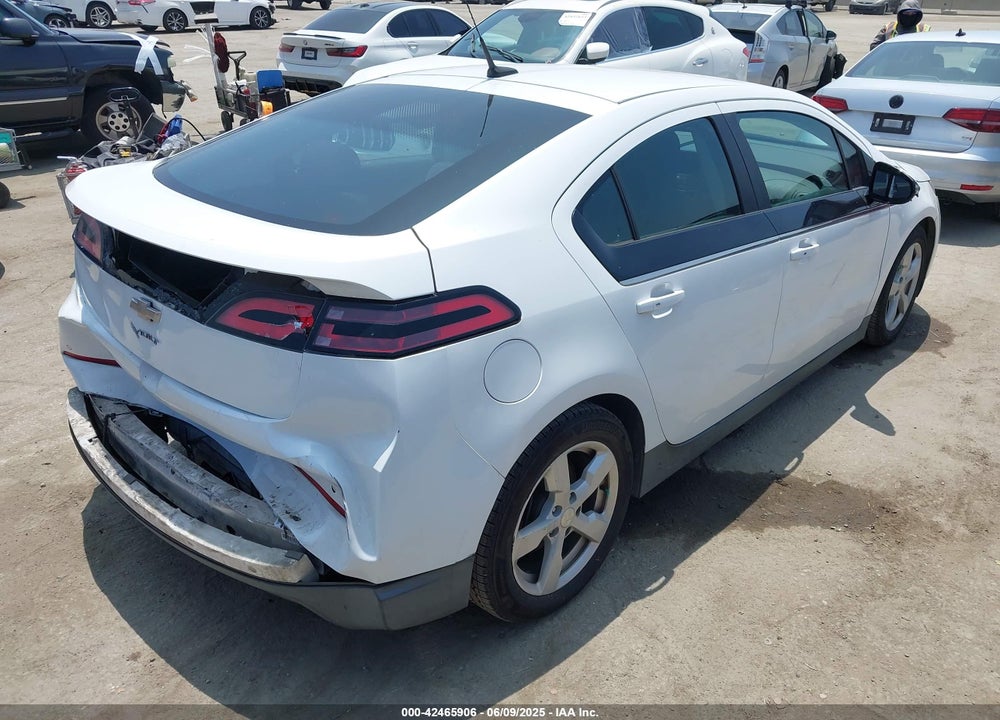 2014 CHEVROLET VOLT VIN: 1G1RE6E47EU152955