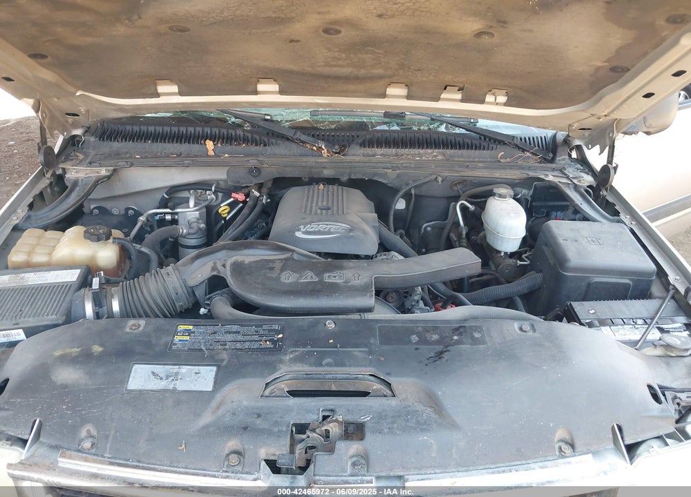 2004 CHEVROLET TAHOE LS VIN: 1GNEK13Z84R267119
