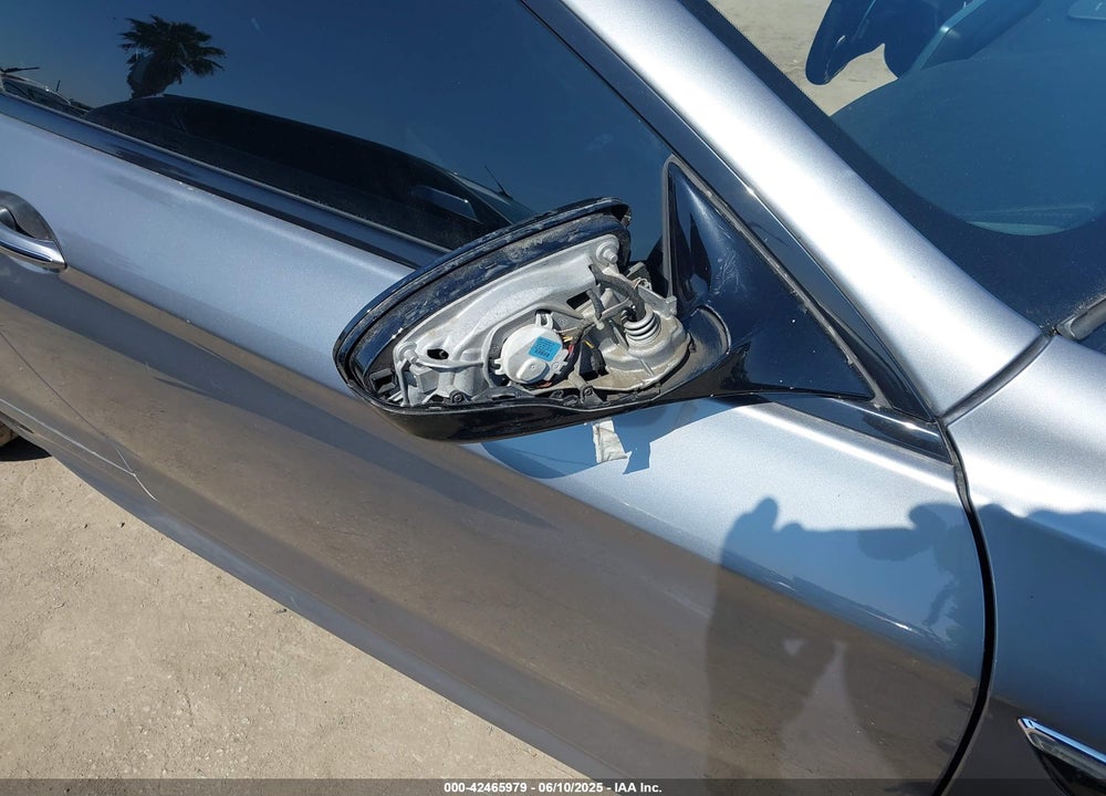2013 BMW M6 VIN: WBSLX9C51DC968593