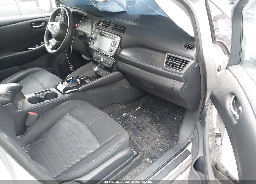 2019 NISSAN LEAF SV VIN: 1N4AZ1CP7KC322036