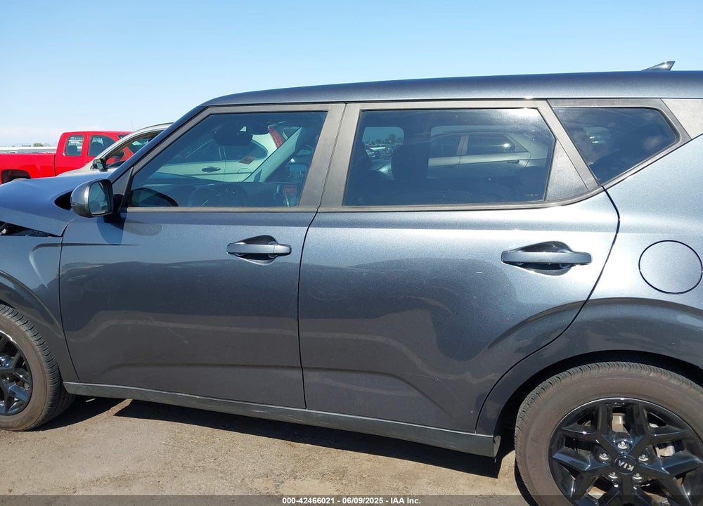 2021 KIA SOUL VIN: KNDJ23AU1M7790343
