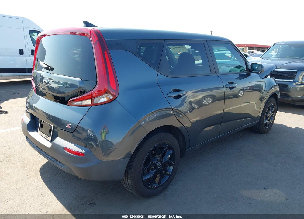 2021 KIA SOUL VIN: KNDJ23AU1M7790343