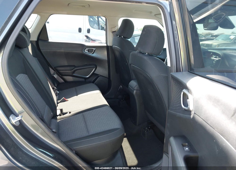 2021 KIA SOUL VIN: KNDJ23AU1M7790343