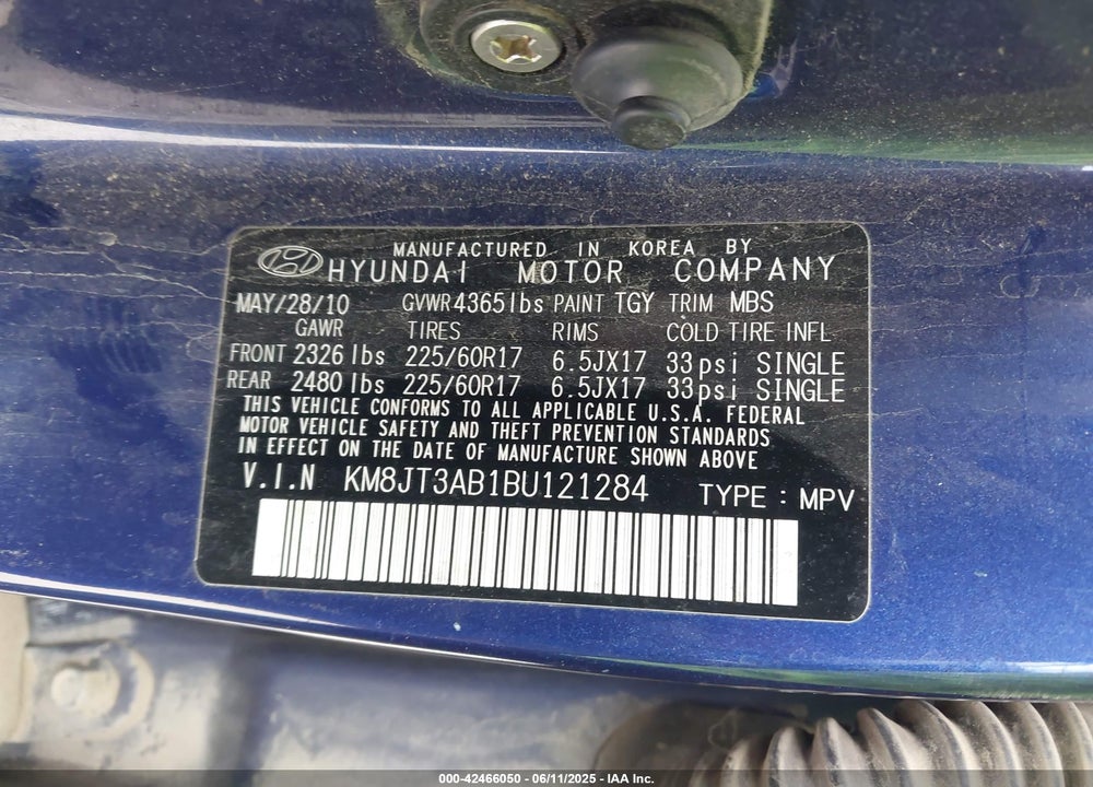 2011 HYUNDAI TUCSON GL VIN: KM8JT3AB1BU121284