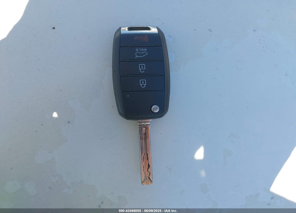 2015 KIA SOUL VIN: KNDJN2A22F7780486