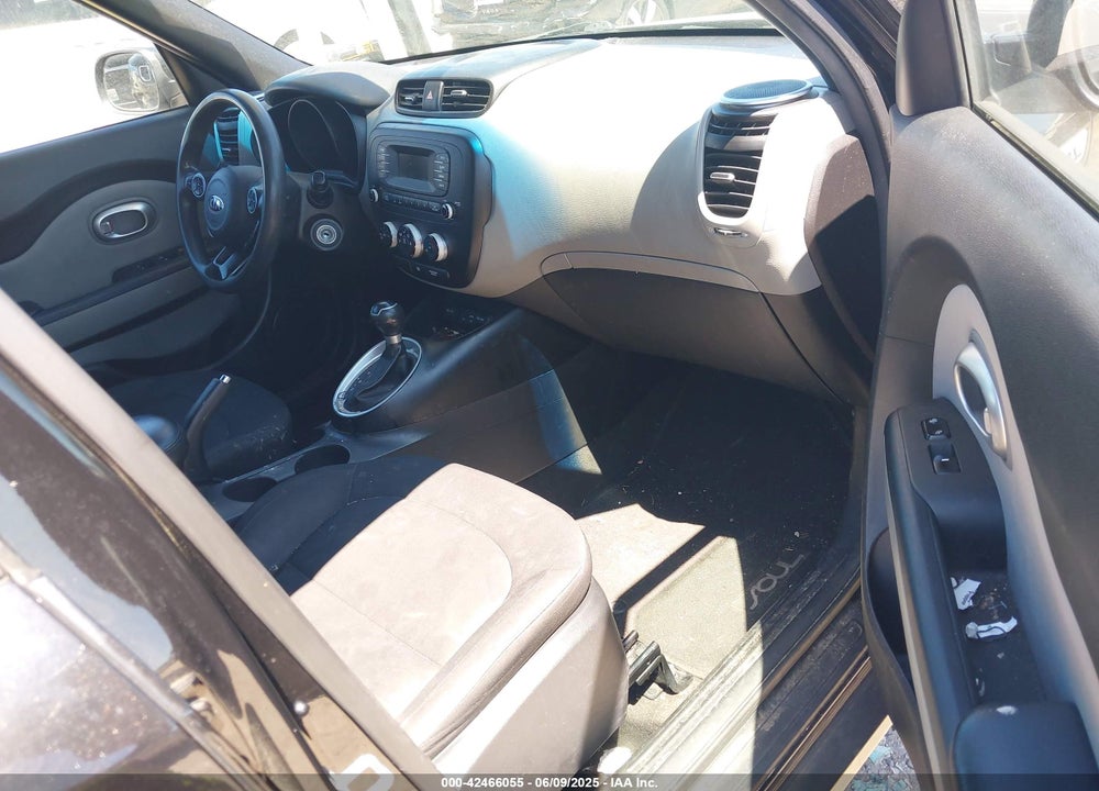 2015 KIA SOUL VIN: KNDJN2A22F7780486