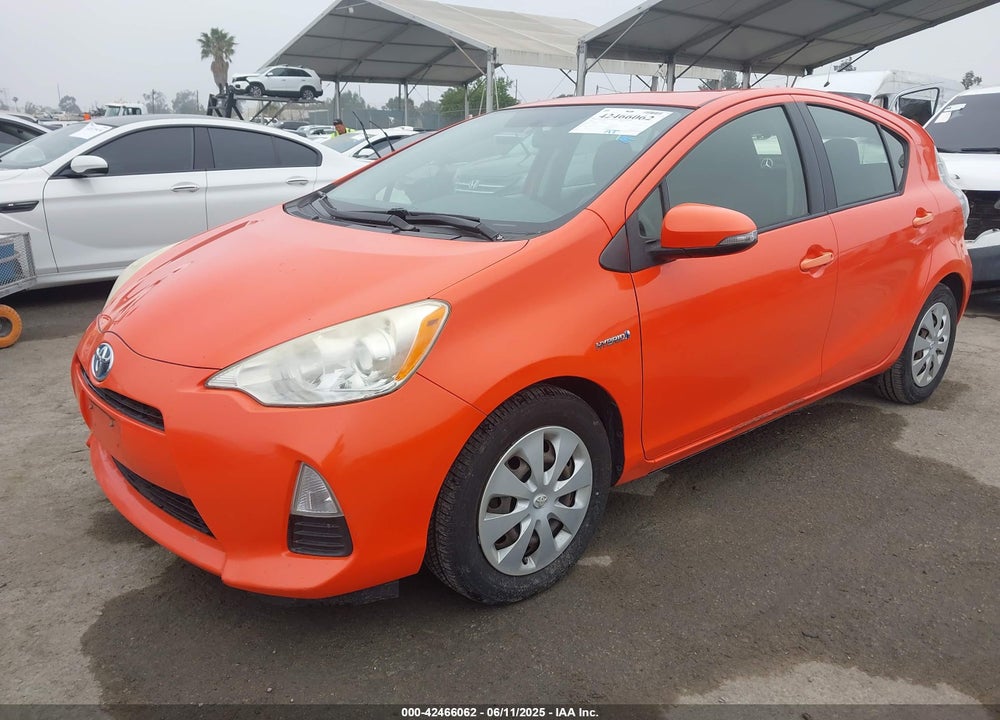 2012 TOYOTA PRIUS C TWO VIN: JTDKDTB31C1010010