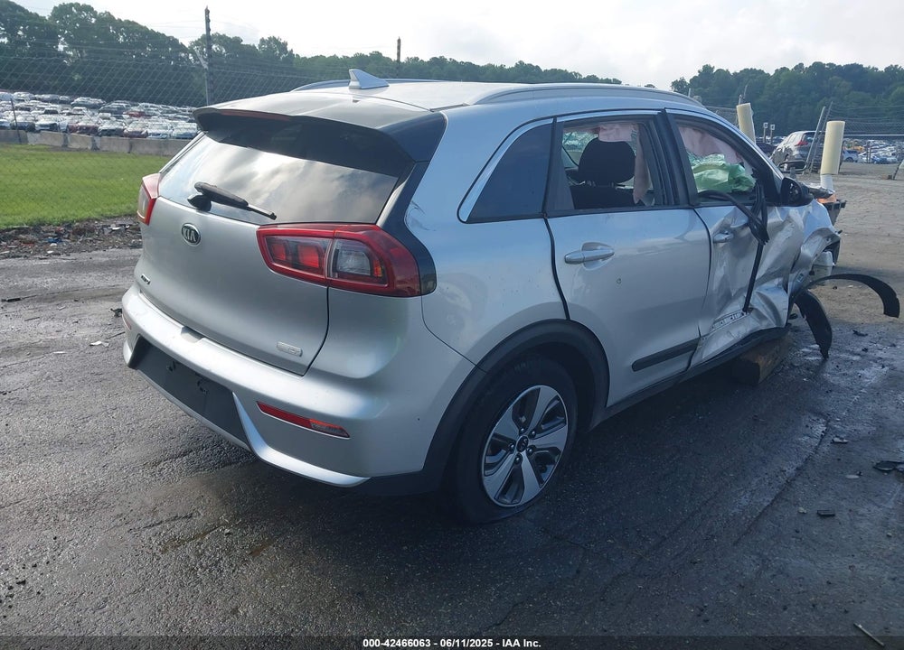 2017 KIA NIRO VIN: KNDCB3LC0H5068277