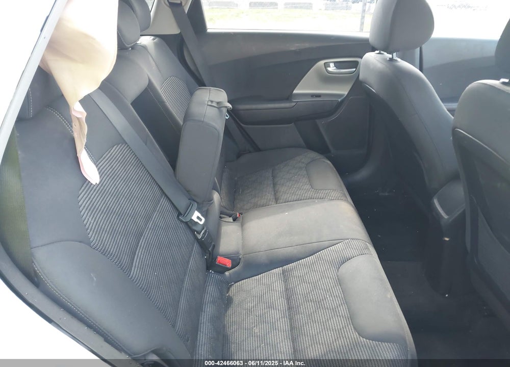 2017 KIA NIRO VIN: KNDCB3LC0H5068277