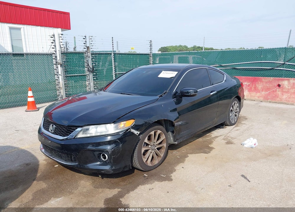 2013 HONDA ACCORD VIN: 1HGCT2B8XDA011317