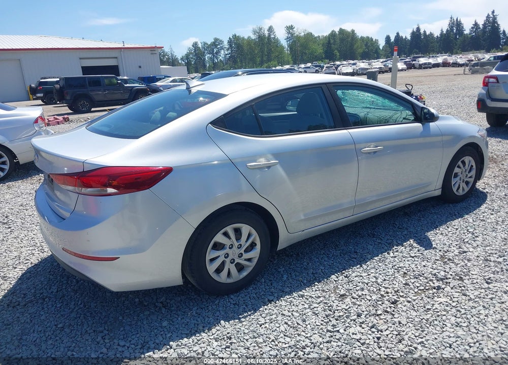 2018 HYUNDAI ELANTRA VIN: 5NPD74LF5JH362740