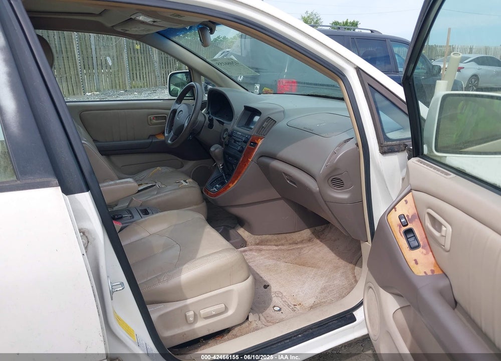 2000 LEXUS RX 300 VIN: JT6HF10U4Y0117013