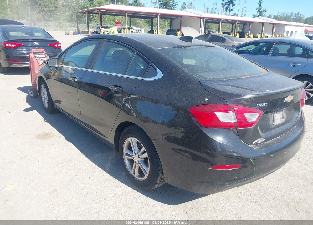 2018 CHEVROLET CRUZE LT AUTO VIN: 1G1BE5SM5J7246843