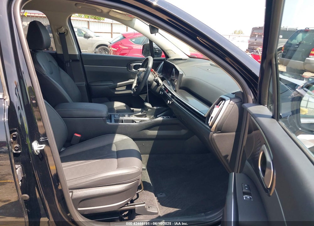2025 KIA SORENTO S VIN: 5XYRLDJC2SG325616