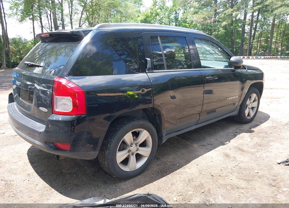 2012 JEEP COMPASS VIN: 1C4NJDEB6CD656012