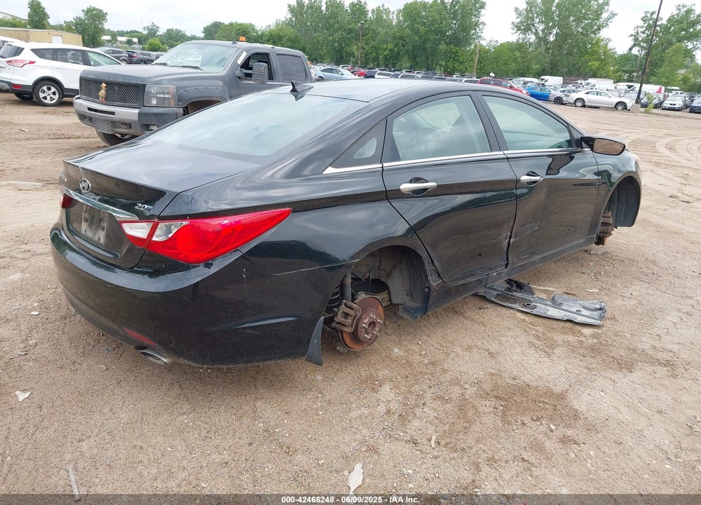 2013 HYUNDAI SONATA SE 2.0T VIN: 5NPEC4AB3DH806606