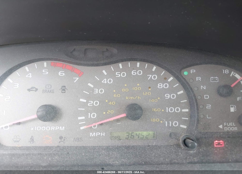 2003 TOYOTA SEQUOIA SR5 V8 VIN: 5TDZT34AX3S138939