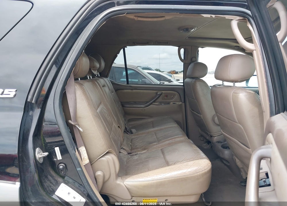 2003 TOYOTA SEQUOIA SR5 V8 VIN: 5TDZT34AX3S138939