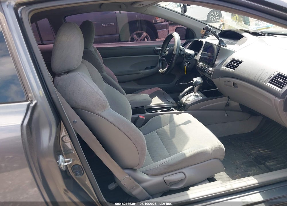 2011 HONDA CIVIC VIN: 2HGFG1B6XBH512328