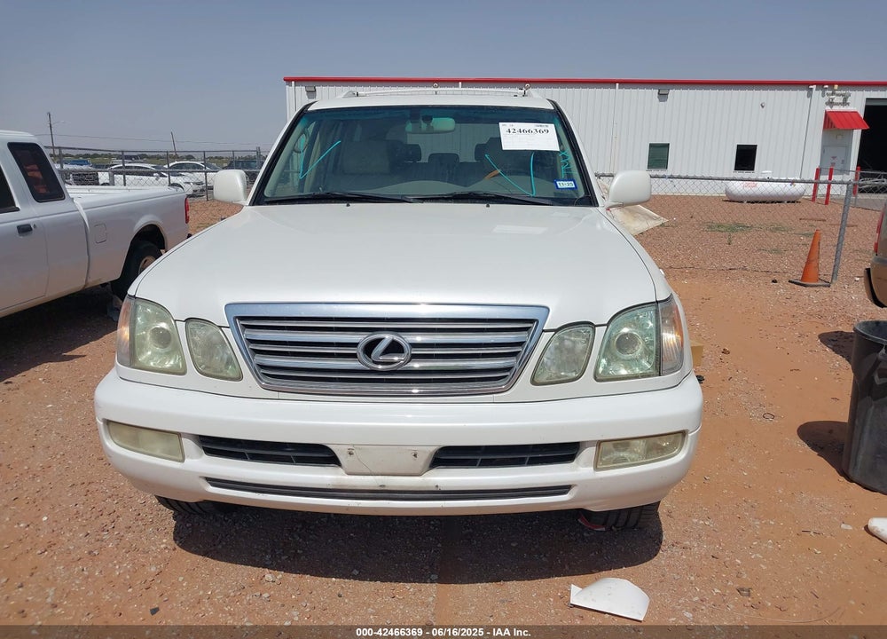 2004 LEXUS LX 470 VIN: JTJHT00W943541712