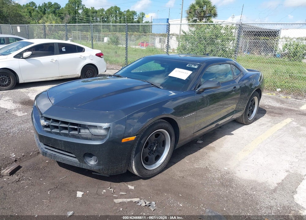 2013 CHEVROLET CAMARO 1LS VIN: 2G1FE1E33D9174332
