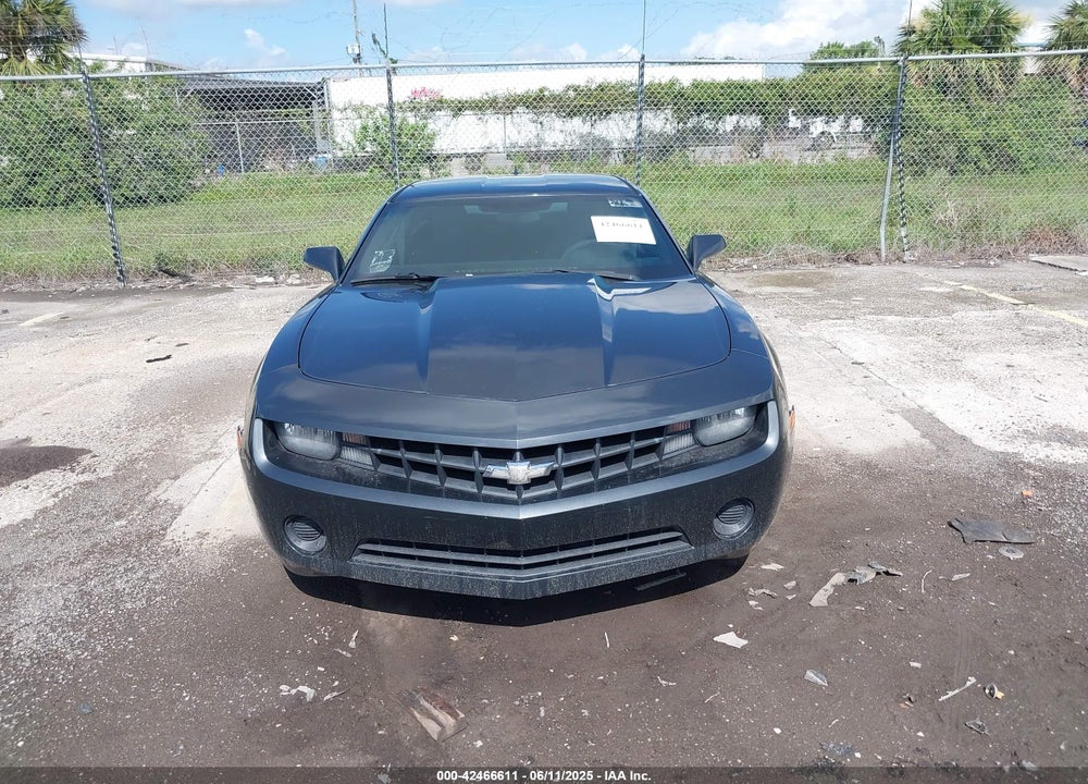 2013 CHEVROLET CAMARO 1LS VIN: 2G1FE1E33D9174332