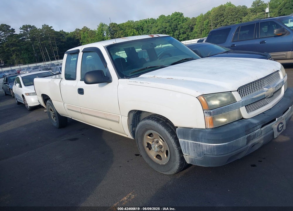 2004 CHEVROLET SILVERADO 1500 LS VIN: 2GCEC19V241237617