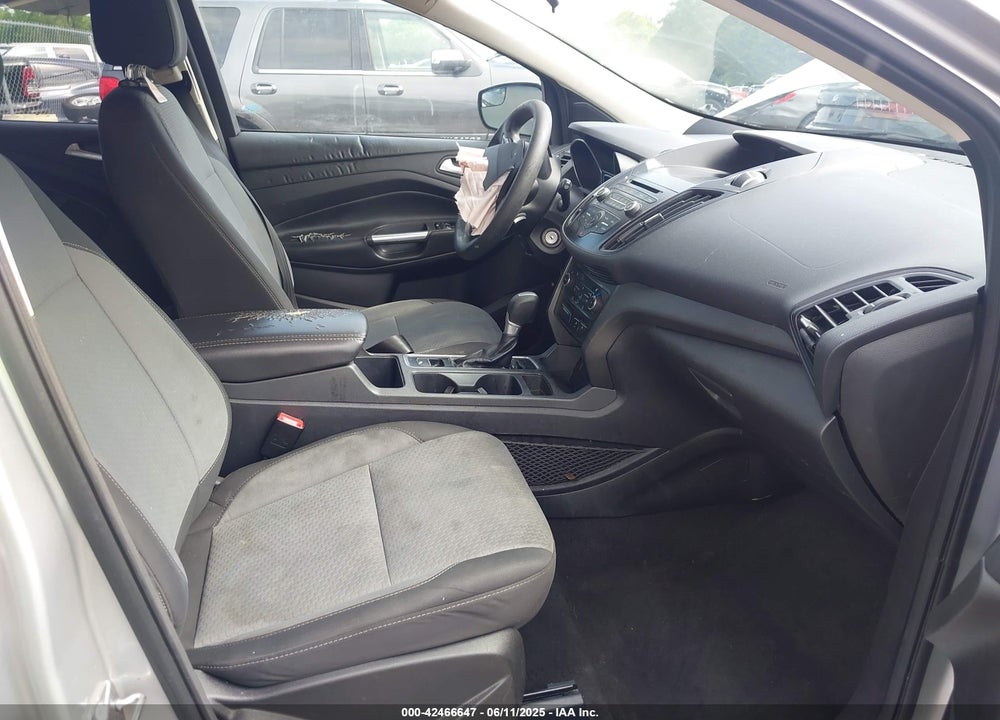 2017 FORD ESCAPE SE VIN: 1FMCU0GD5HUE40127