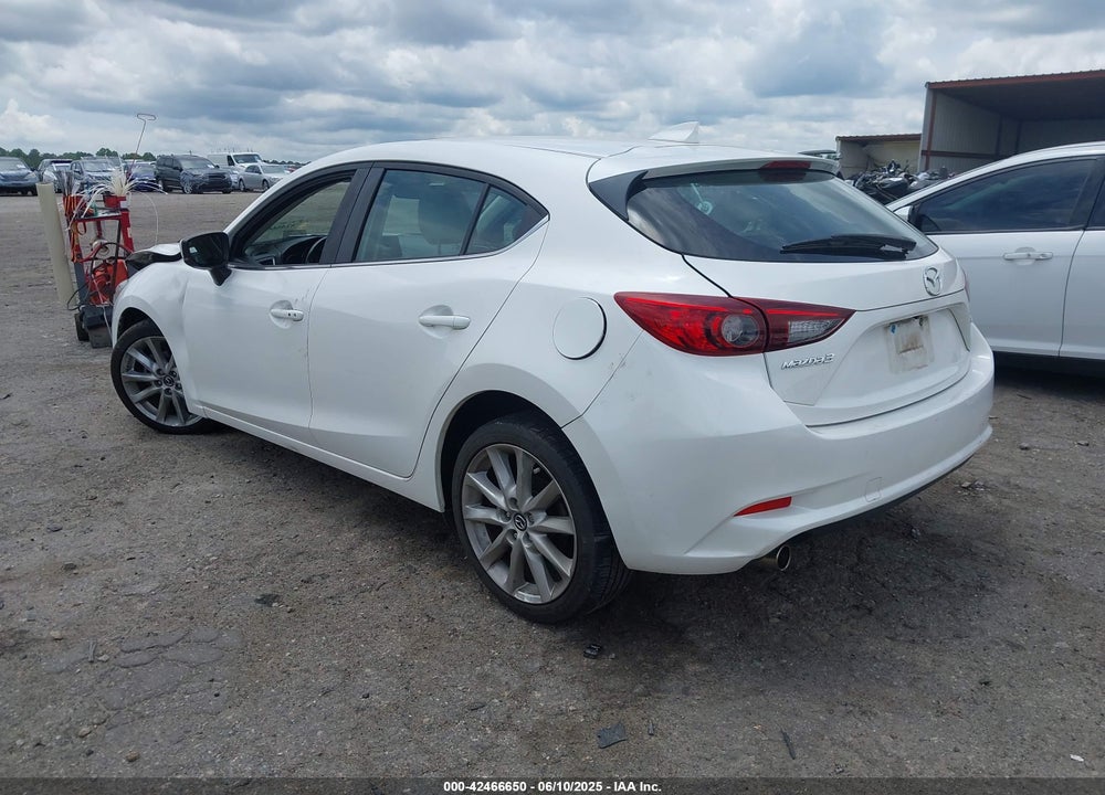 2017 MAZDA 3 VIN: 3MZBN1M39HM142633