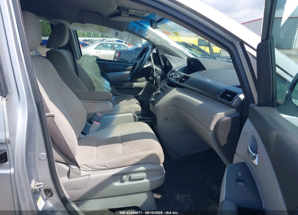 2016 HONDA ODYSSEY LX VIN: 5FNRL5H25GB105727