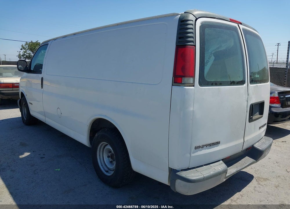 1999 CHEVROLET EXPRESS VIN: 1GCFG15M8X1044680