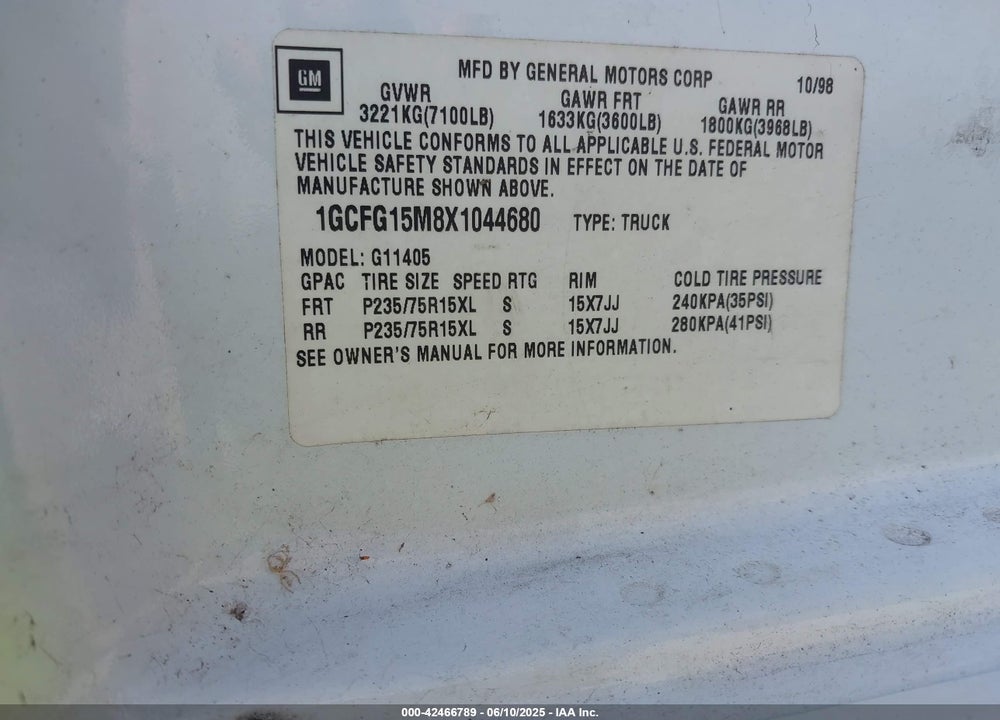 1999 CHEVROLET EXPRESS VIN: 1GCFG15M8X1044680