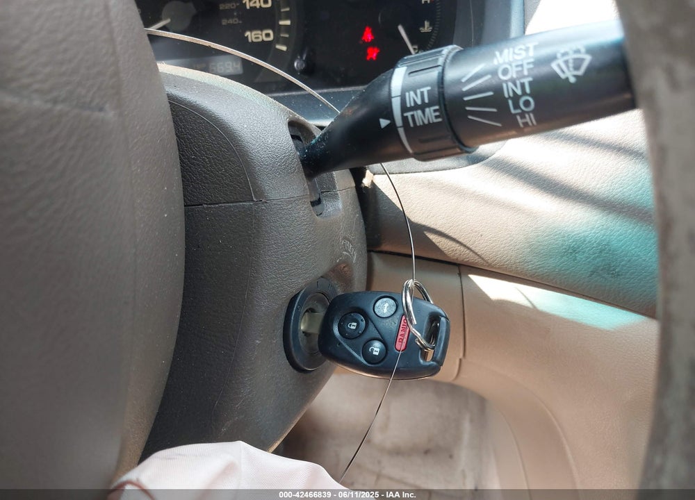 2007 HONDA ACCORD VIN: 1HGCM56727A053632