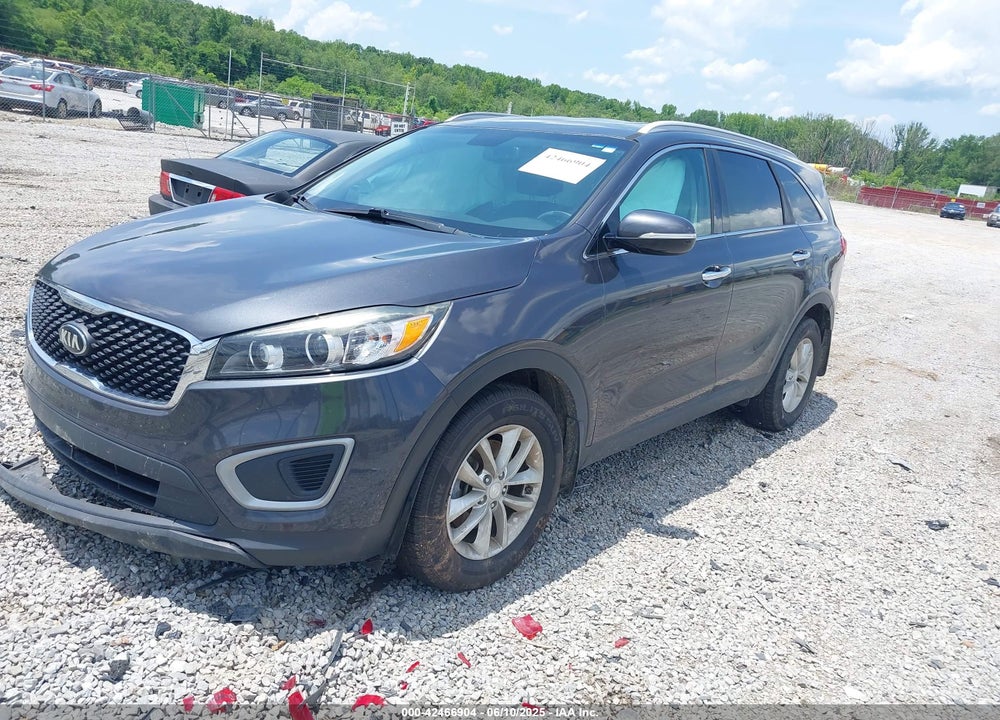2017 KIA SORENTO VIN: 5XYPG4A38HG277009