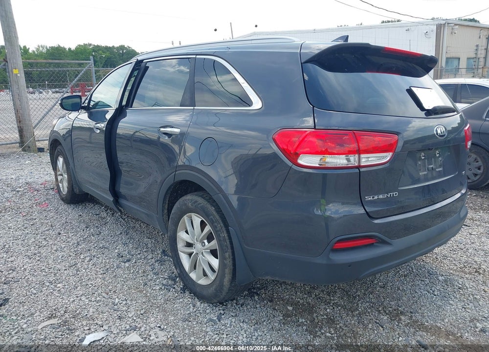 2017 KIA SORENTO VIN: 5XYPG4A38HG277009