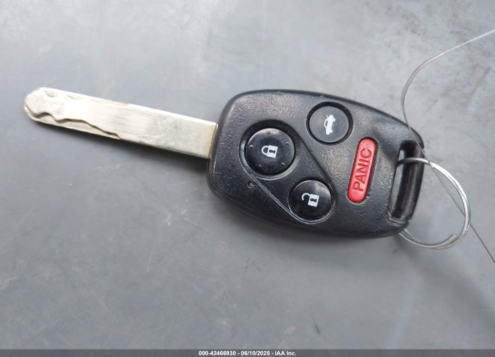 2012 HONDA CIVIC VIN: 2HGFG3B08CH512403